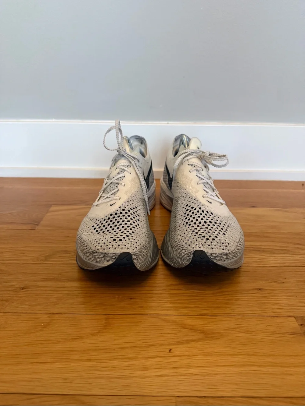 Nike ZoomX Vaporfly Next% 3 Mens Sz 9.5 White Silver Grey Black DV4129-100